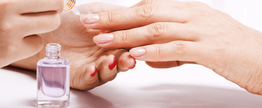 Treatment of fungi with nail plate